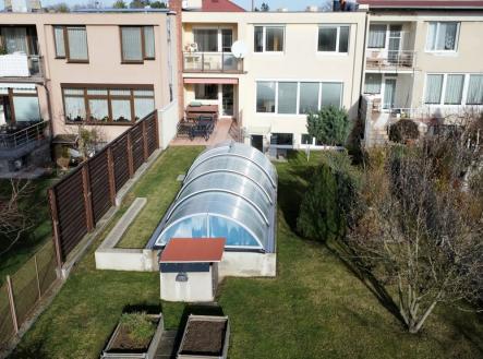 1.jpg | Prodej - dům/vila, 280 m²