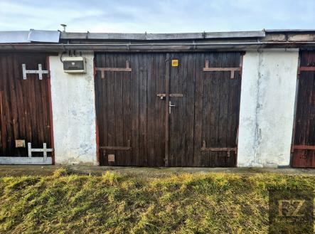 1.jpg | Prodej - malý objekt/garáž