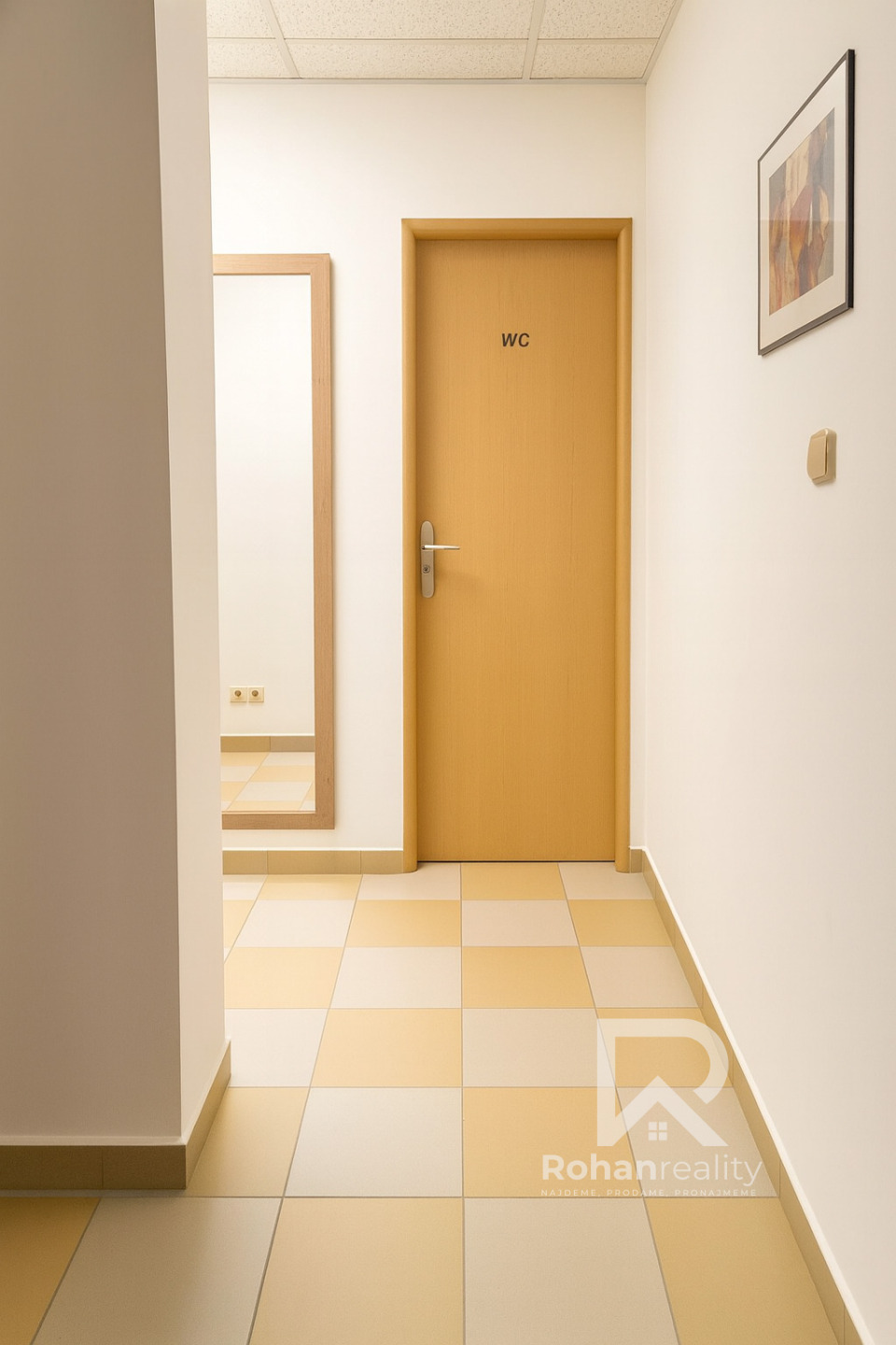 Prodej bezbariérového nebytového prostoru 3+1 (60 m²) Praha 4 ulice Matúškova