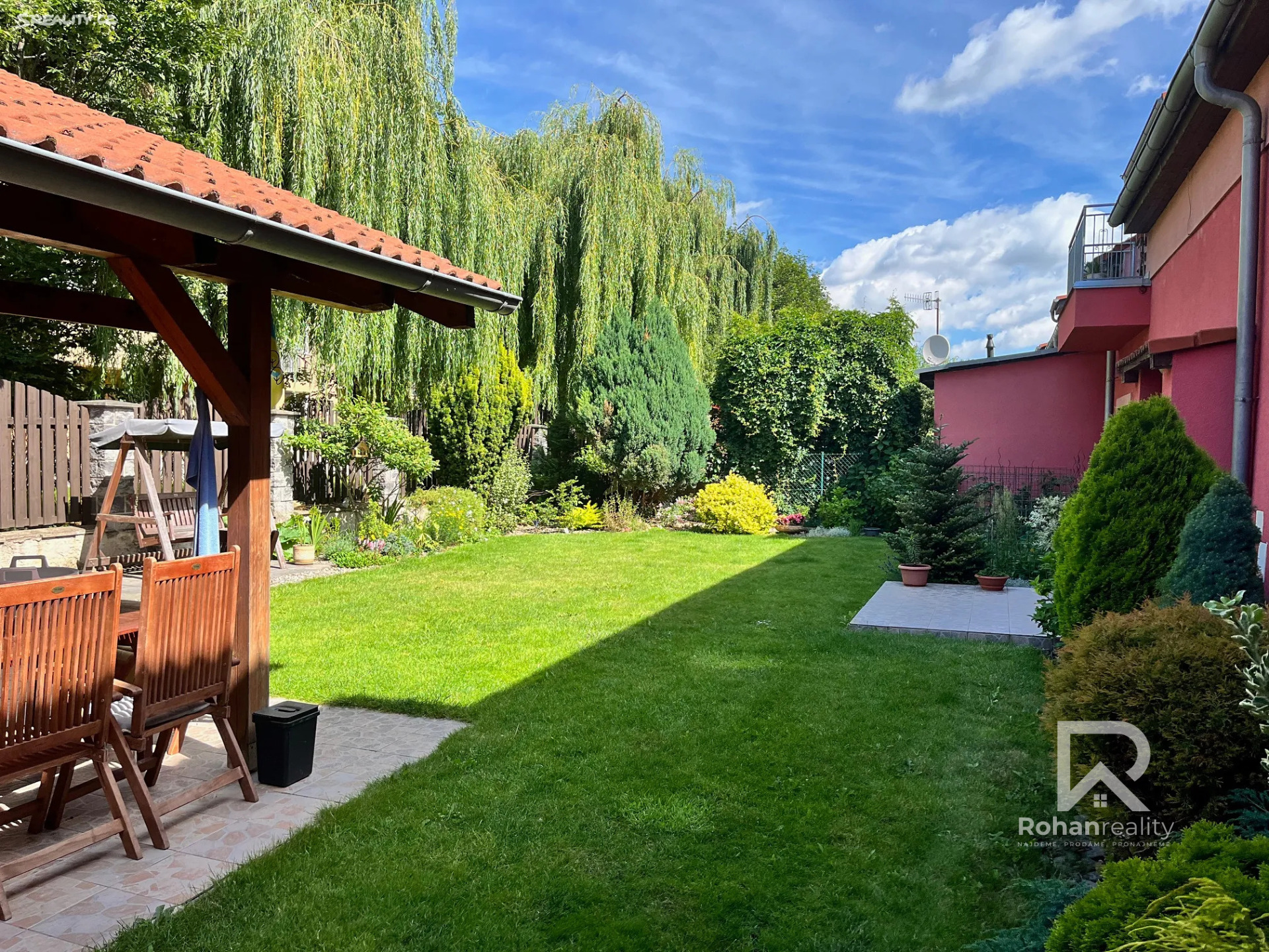 Pronájem bytu 2+1 se zahradou v rodinném domě – Praha 9 Čakovice
