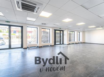 06 | Pronájem - obchodní prostor, 80 m²