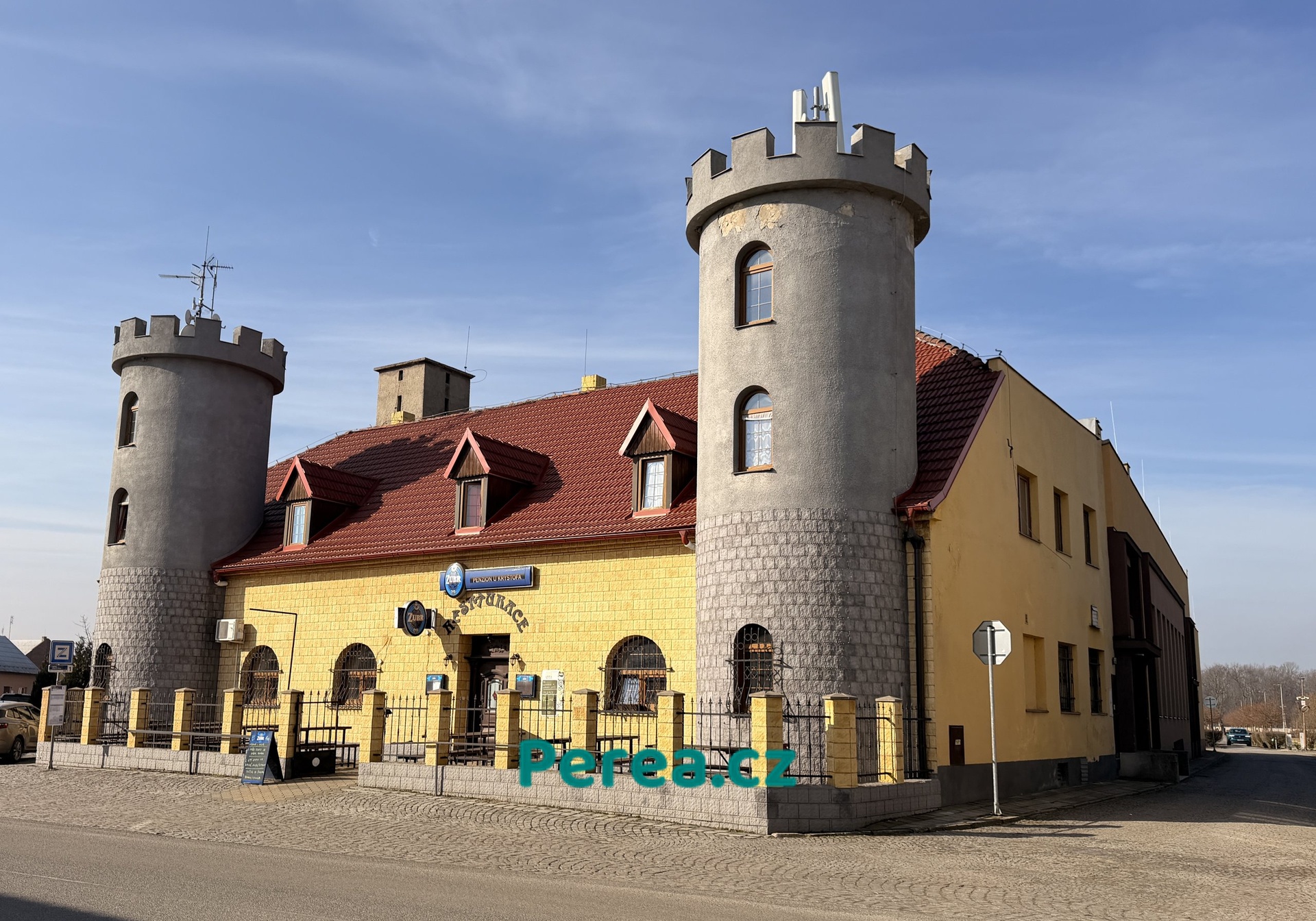 Pronájem restaurace 160 m², Záříčí