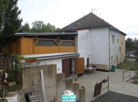 3 | Prodej - dům/vila, 306 m²