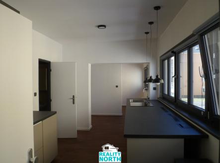 Pronájem bytu, 2+kk, 62 m² obrázek