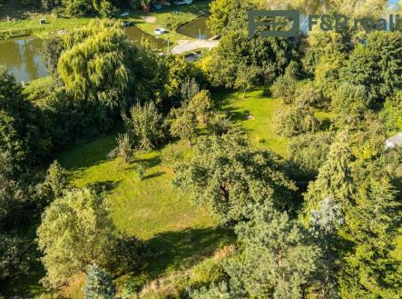 Prodej - pozemek pro bydlení, 1 090 m²