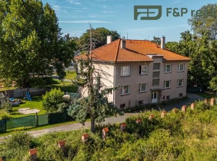 Prodej - dům/vila, 519 m²