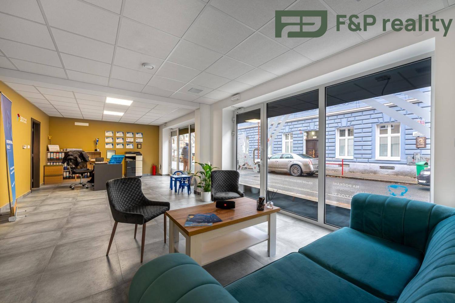 Pronájem komerční Obchodní prostory, 133㎡|Středočeský kraj, Kolín, Kolín II, Sokolská 1115, 28002