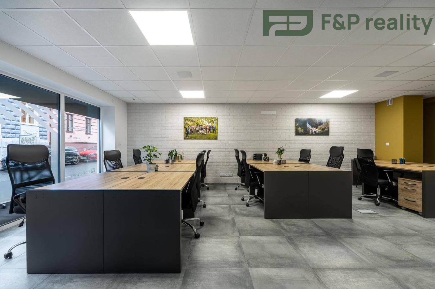 Pronájem komerční Obchodní prostory, 133㎡|Středočeský kraj, Kolín, Kolín II, Sokolská 1115, 28002