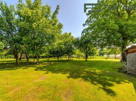 Prodej - pozemek pro bydlení, 1 030 m²