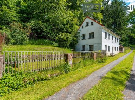 Prodej - dům/vila, 240 m²