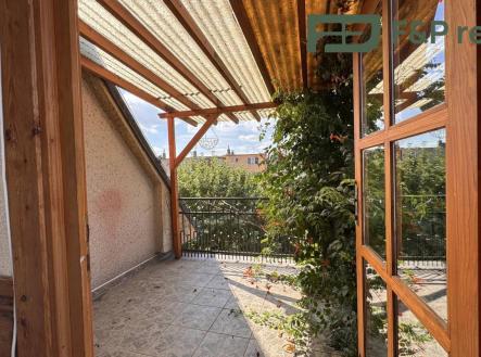 Prodej - dům/vila, 321 m²