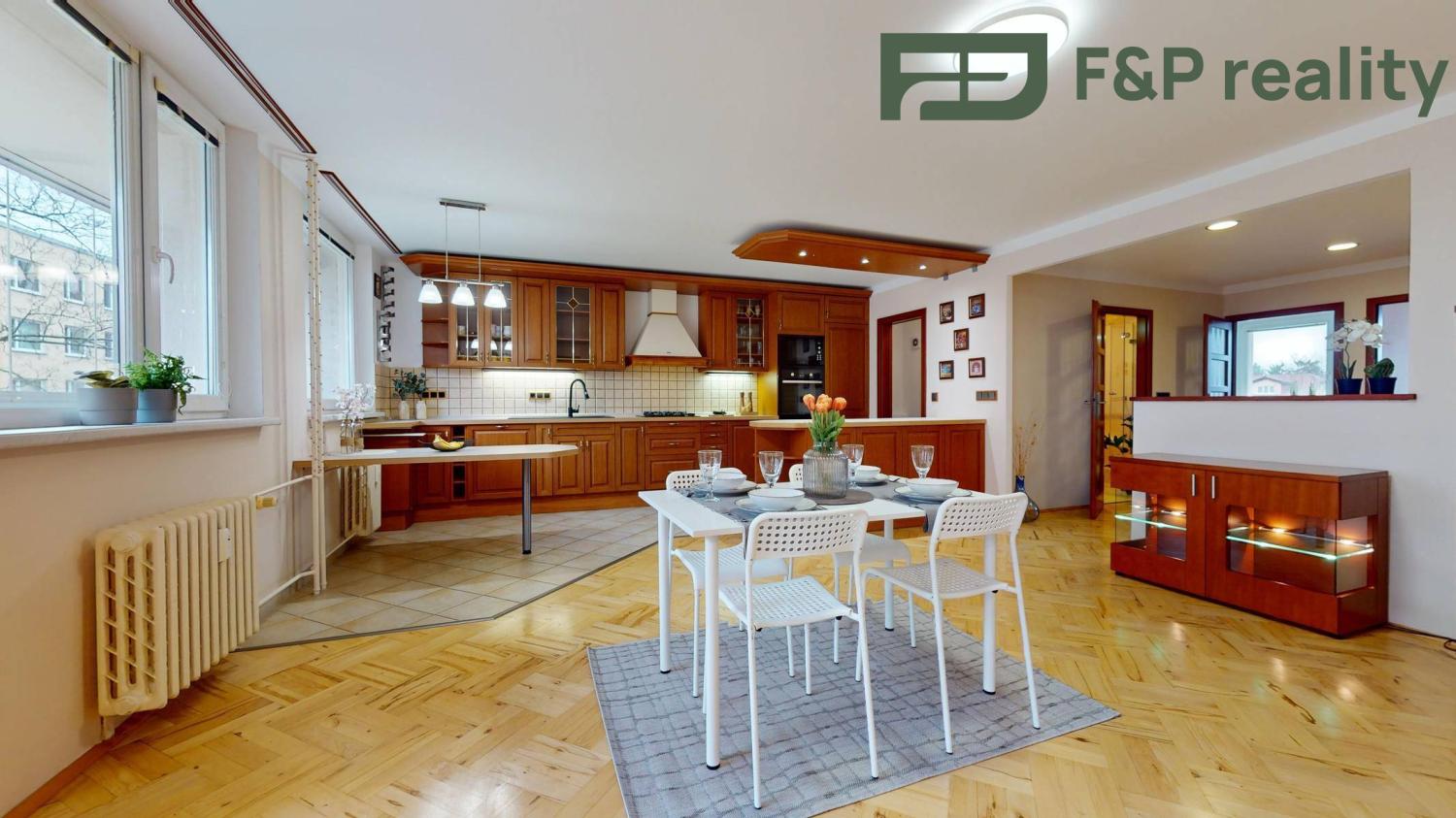 Prodej byt 6 a více, 130㎡|Středočeský kraj, Nymburk, Poděbrady, Poděbrady III, Jižní 1342, 29001