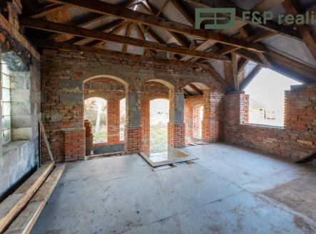 Prodej - dům/vila, 330 m²