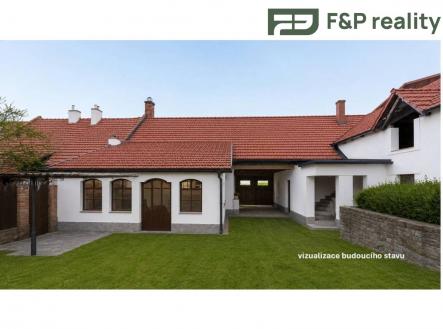 Prodej - dům/vila, 330 m²