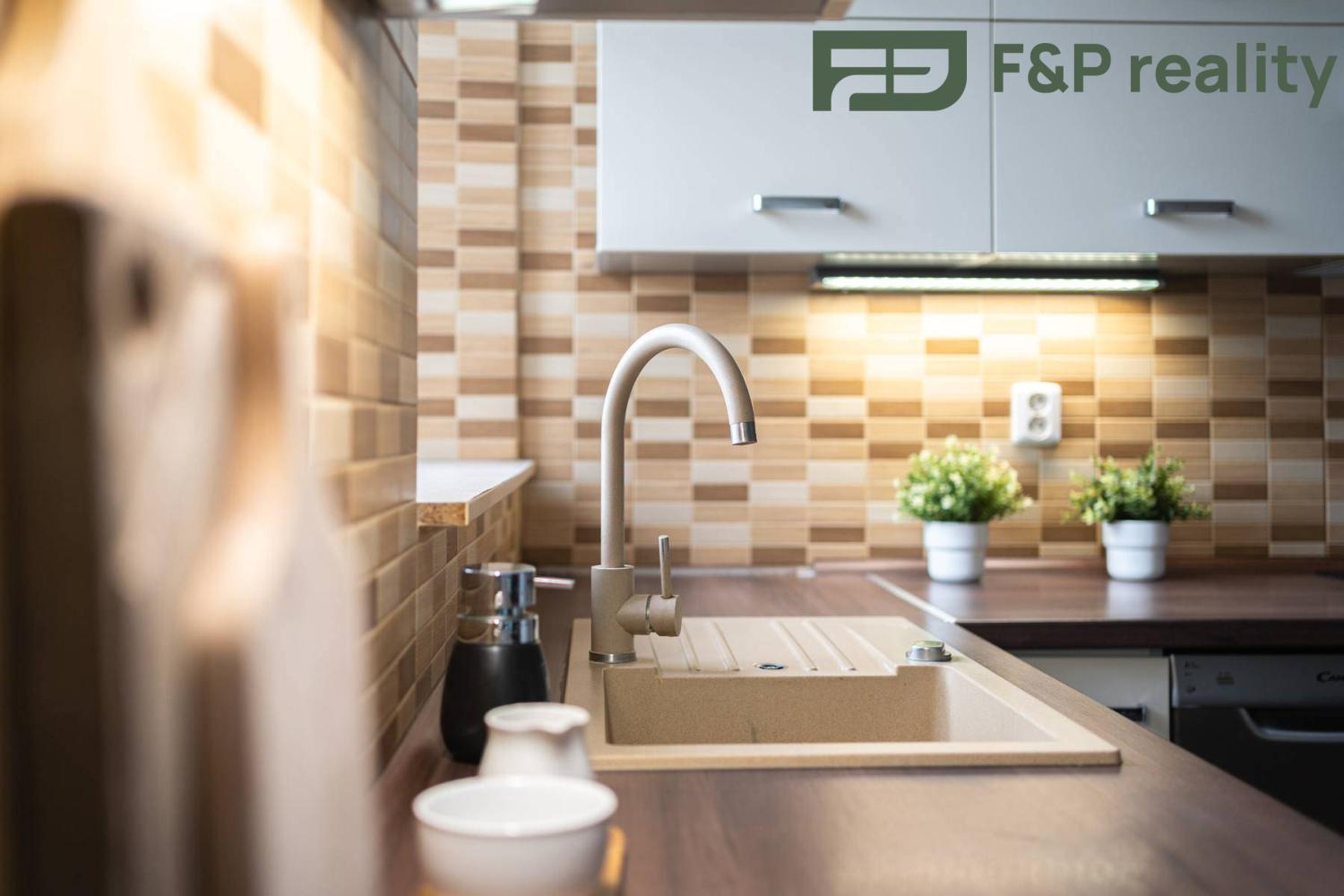 Prodej byt 2 + 1, 90㎡|Středočeský kraj, Praha-východ, Mratín, U Cukrovaru 49, 25063