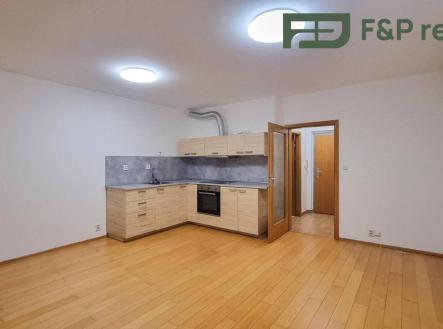 Pronájem bytu, 1+kk, 33 m²