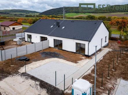 Prodej - dům/vila, 106 m²