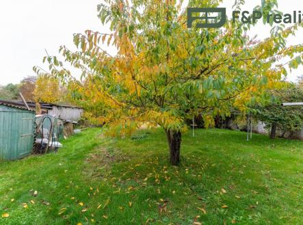 Prodej - pozemek pro bydlení, 498 m²