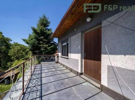 Prodej - komerční objekt, jiný, 197 m²