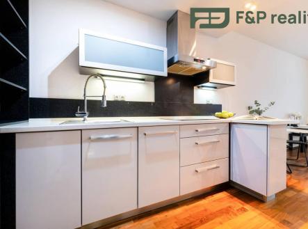 Pronájem bytu, 1+kk, 47 m²