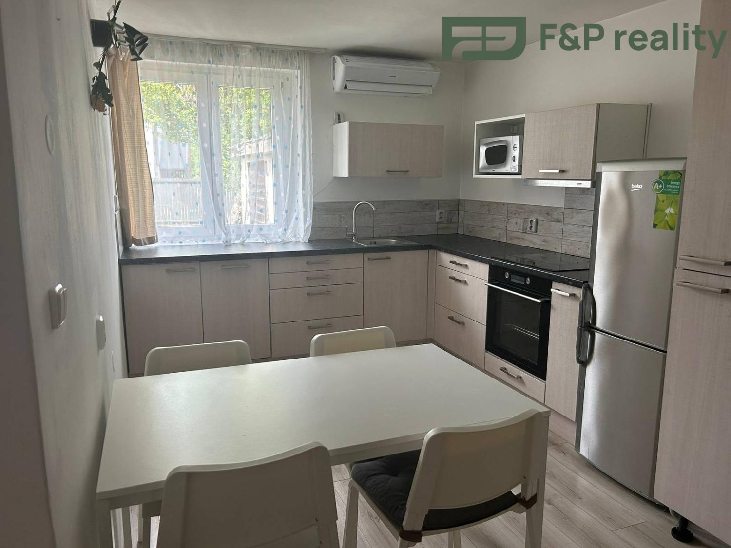 Pronájem byt 2 + kk, 42㎡|Středočeský kraj, Praha-východ, Světice, Na Lada 30, 25101