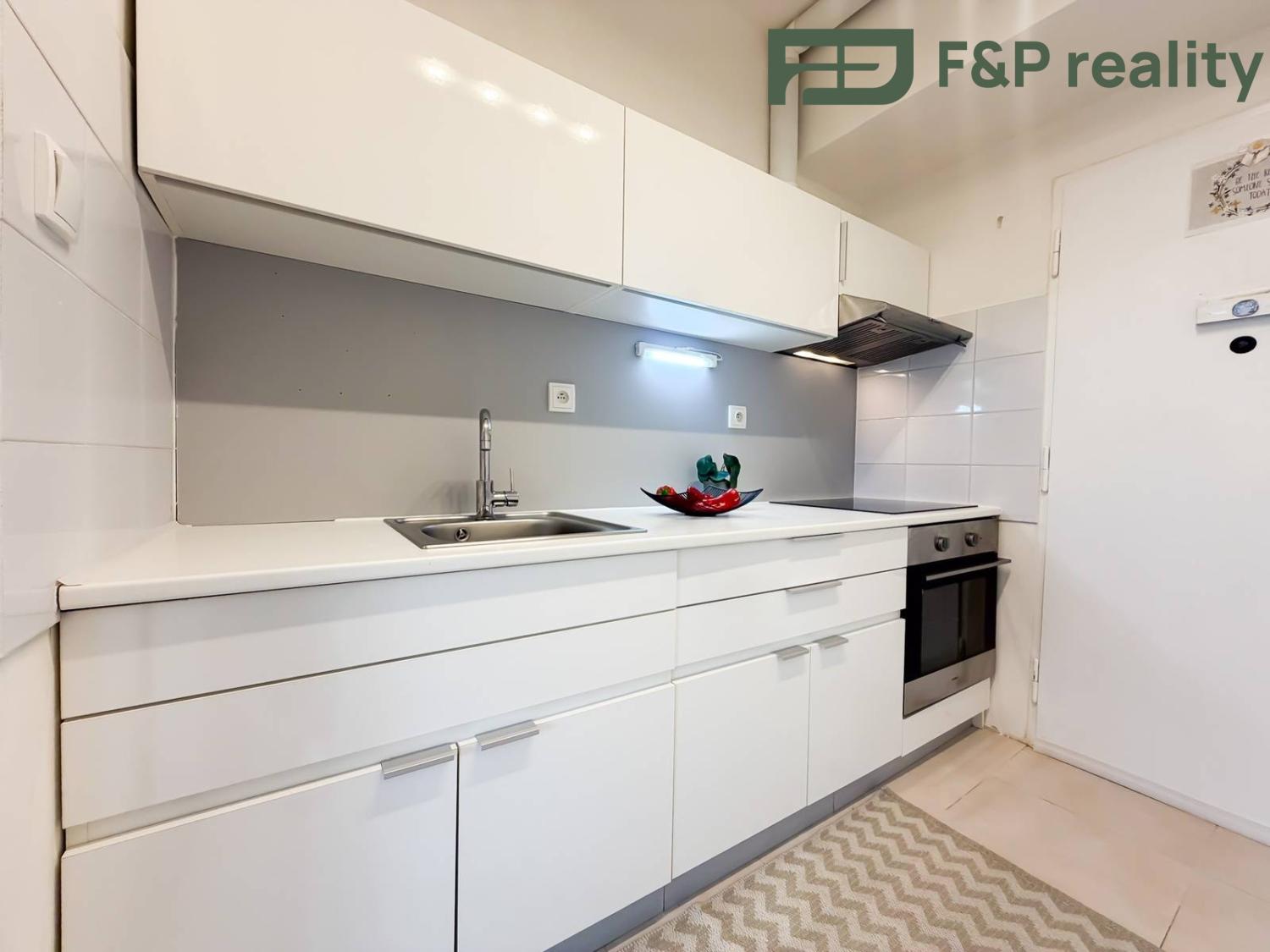 Prodej byt 1 + kk, 29㎡|Hlavní město Praha, Praha, Praha 9, Vysočany, Kolbenova 635/18, 19000