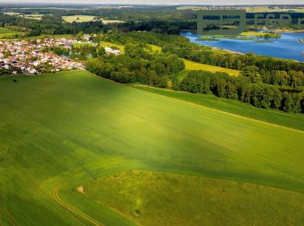 Prodej - pozemek, zemědělská půda, 26 000 m²