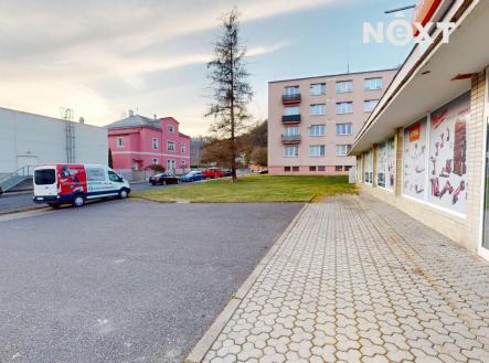 Prodej - komerční objekt, obchodní centrum, 1 281 m²
