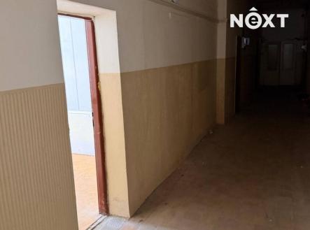 Pronájem - komerční objekt, sklad, 16 m²