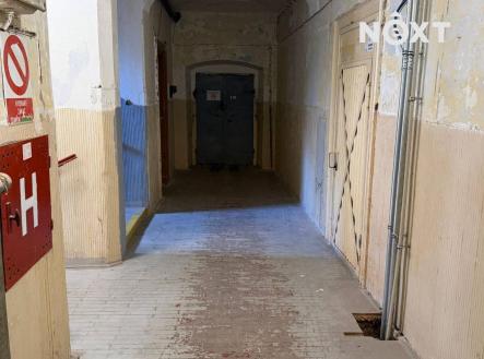 Pronájem - komerční objekt, sklad, 35 m²