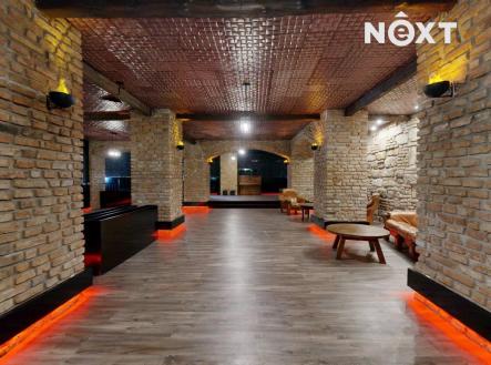 Pronájem - komerční objekt, jiný, 563 m²