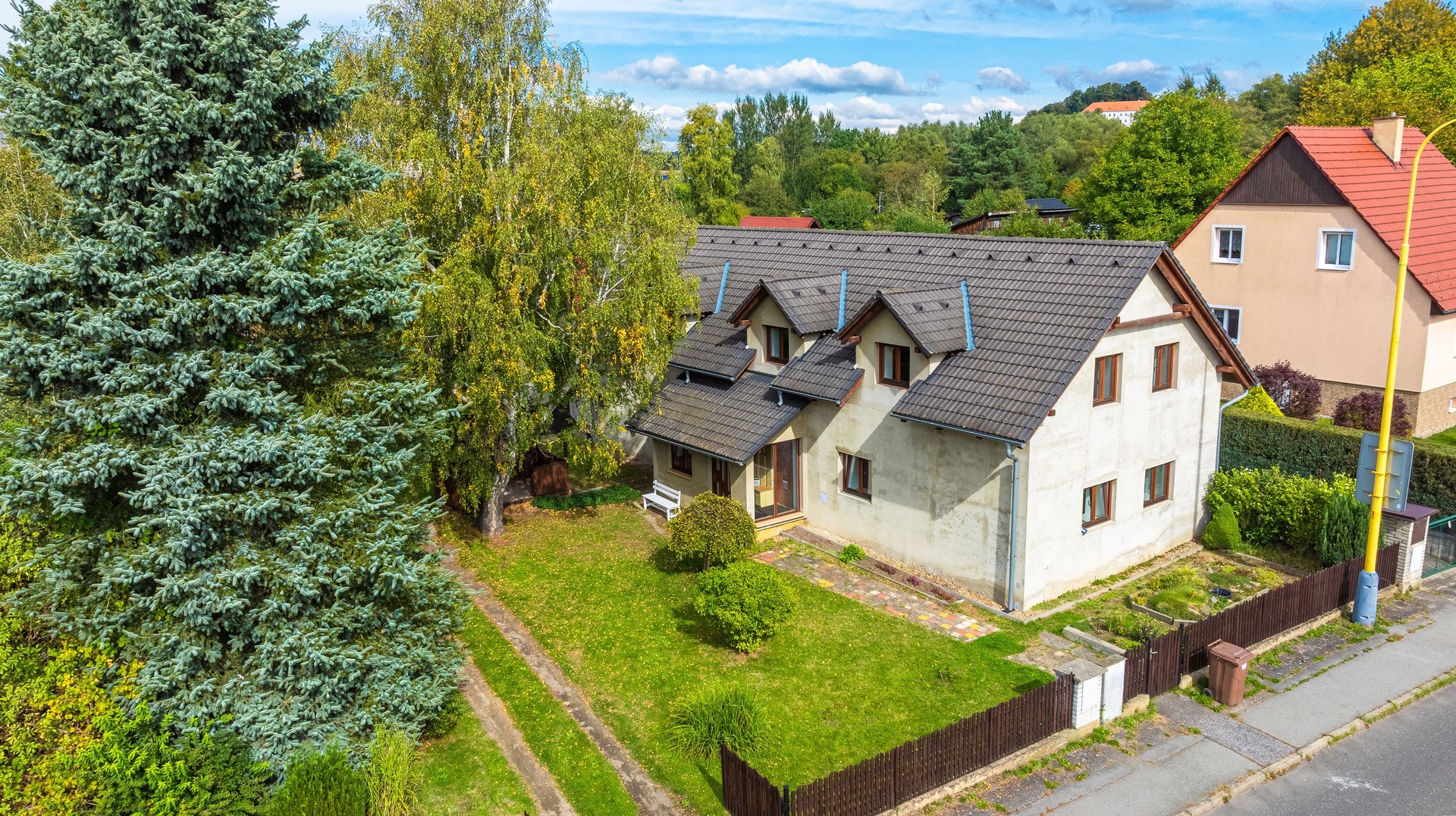 Prodej rodinného domu 300 m², Stráž pod Ralskem