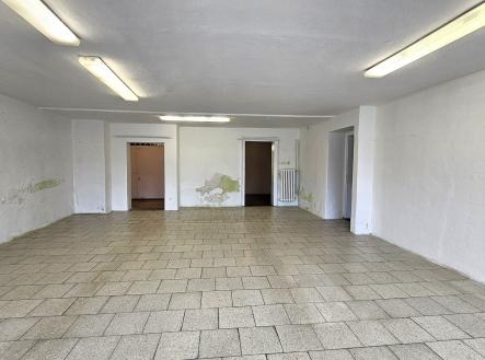 9 | Pronájem - obchodní prostor, 150 m²