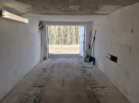 2 | Pronájem - malý objekt/garáž