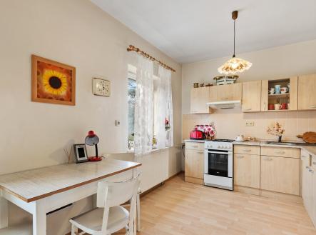 Prodej - dům/vila, 200 m²