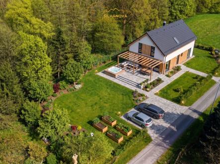 Prodej - pozemek pro bydlení, 2 596 m²