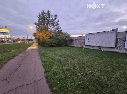 Prodej - pozemek pro komerční výstavbu, 692 m²