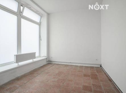 Prodej - komerční objekt, obchodní centrum, 118 m²