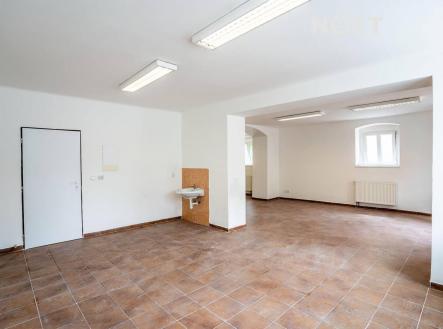 Prodej - komerční objekt, obchodní centrum, 98 m²