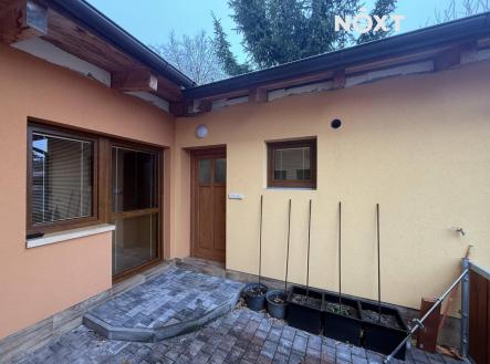 Pronájem - komerční objekt, jiný, 25 m²