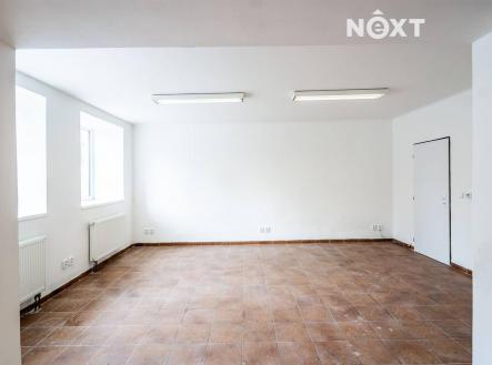 Prodej - komerční objekt, obchodní centrum, 98 m²