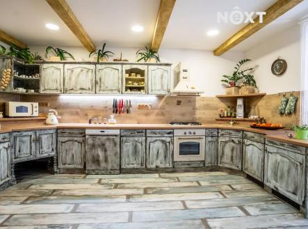 Prodej - dům/vila, 178 m²