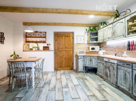 Prodej - dům/vila, 178 m²