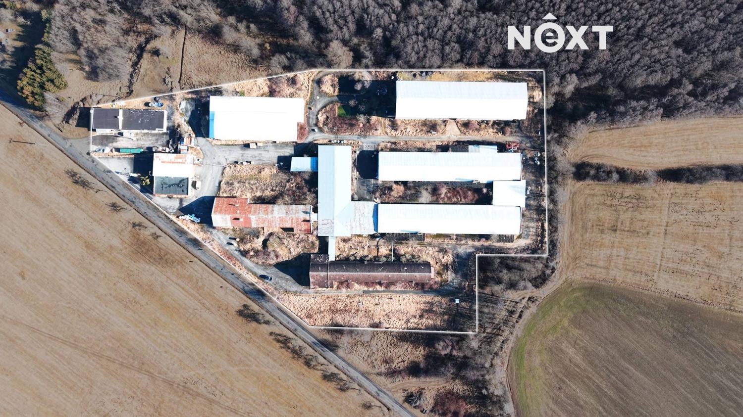 Prodej komerční Sklady, 8 000㎡