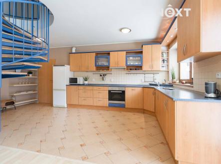 Pronájem - dům/vila, 136 m²