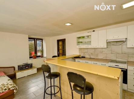 Prodej - komerční objekt, jiný, 252 m²