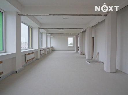 Prodej - komerční objekt, obchodní centrum, 129 m²