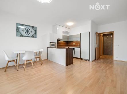 Pronájem bytu, 2+kk, 70 m²