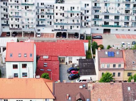 Prodej - komerční objekt, administrativní budova, 1 136 m²