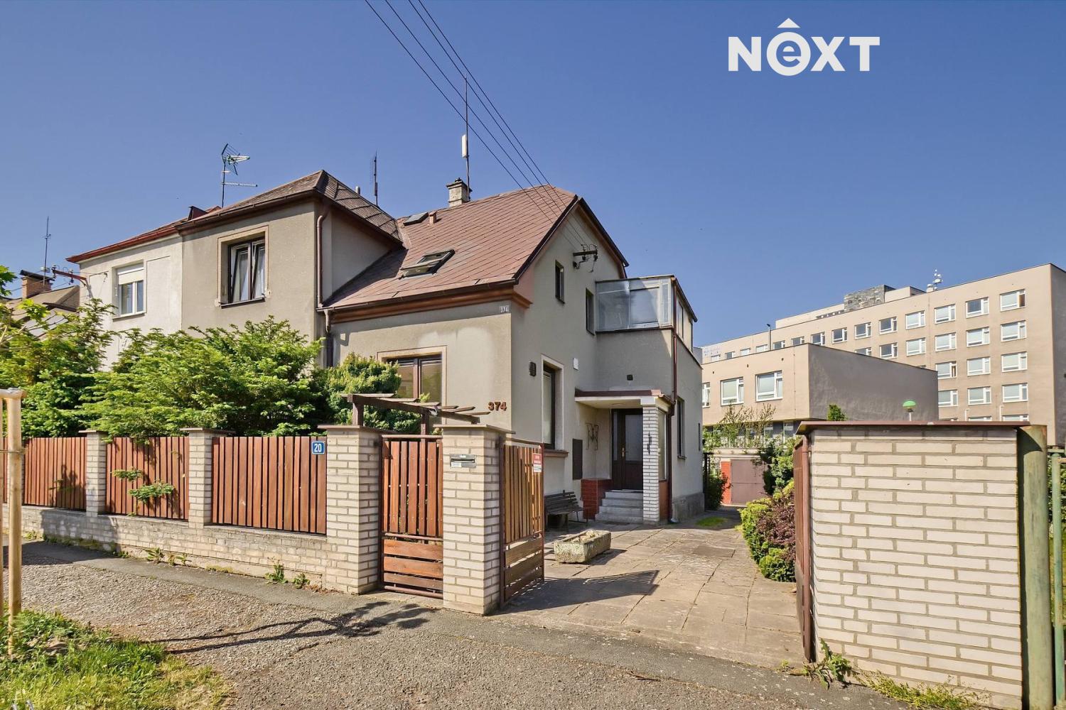 Prodej komerční Apartmány, 168㎡